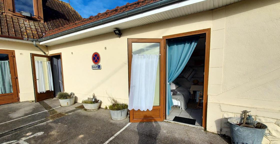 La Taverne Buire-le-Sec Exteriör bild